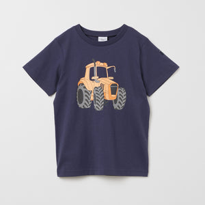 Cotton Kids Tractor Print T-Shirt from the Polarn O. Pyret kidswear collection. Nordic kids clothes made from sustainable sources.