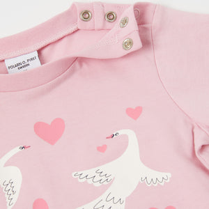Cotton Kids Bird Print T-Shirt from the Polarn O. Pyret kidswear collection. Clothes made using sustainably sourced materials.