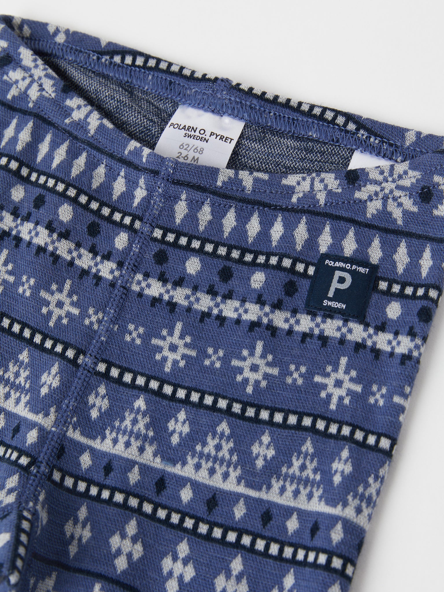 Merino Navy Kids Thermal Leggings from the Polarn O. Pyret outerwear collection. Ethically produced kids outerwear.