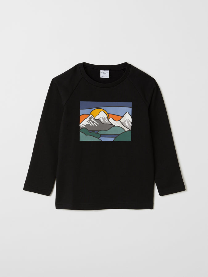 Cotton Mountain Print Kids Black Top from the Polarn O. Pyret kids collection. Nordic kids clothes made from sustainable sources.