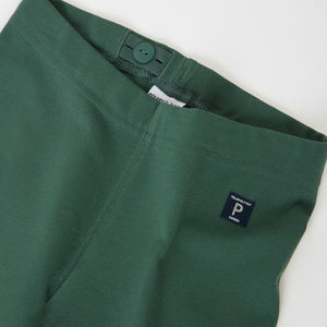 Organic Cotton Green Kids Leggings from the Polarn O. Pyret kids collection. Nordic kids clothes made from sustainable sources.