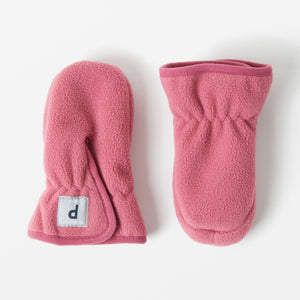 Pink Fleece Baby Mittens from the Polarn O. Pyret kidswear collection. The best ethical kids outerwear.