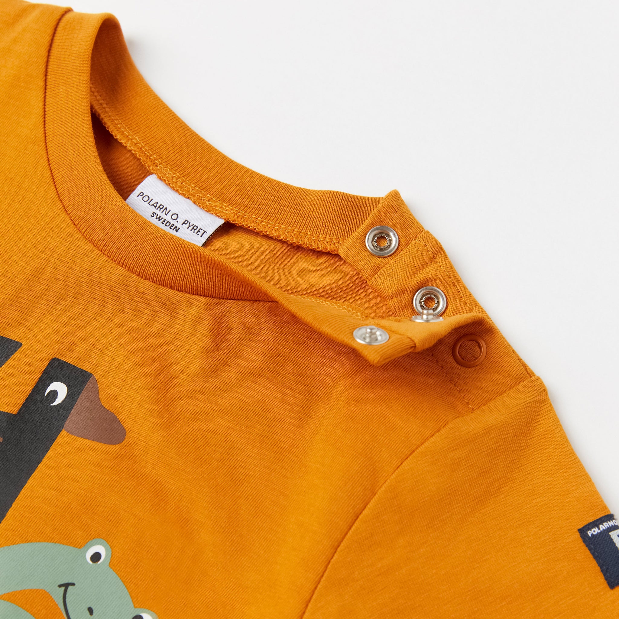 Organic Cotton Kids Orange T-Shirt from the Polarn O. Pyret Kidswear collection. Ethically produced kids clothing.