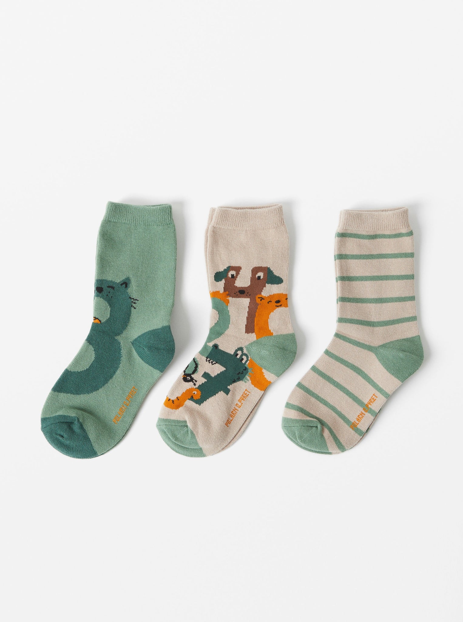 Green Cotton Kids Socks Multipack from the Polarn O. Pyret Kidswear collection. Nordic kids clothes made from sustainable sources.