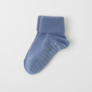 Merino Wool Blue Antislip Kids Socks from the Polarn O. Pyret kidswear collection. Nordic kids clothes made from sustainable sources.