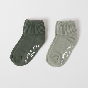 Green Antislip Kids Socks Multipack from the Polarn O. Pyret kidswear collection. Ethically produced kids clothing.