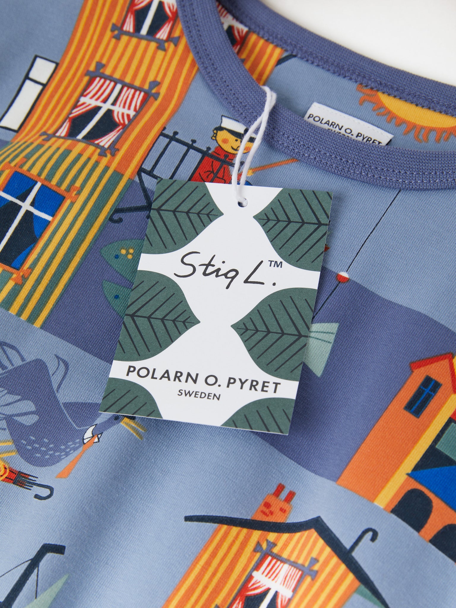 Organic Cotton Blue Scandi Kids Top from the Polarn O. Pyret kidswear collection. Nordic kids clothes made from sustainable sources.