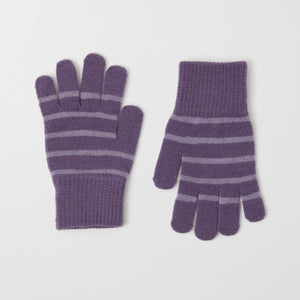 Purple Kids Wool Magic Gloves from the Polarn O. Pyret outerwear collection. The best ethical kids outerwear.